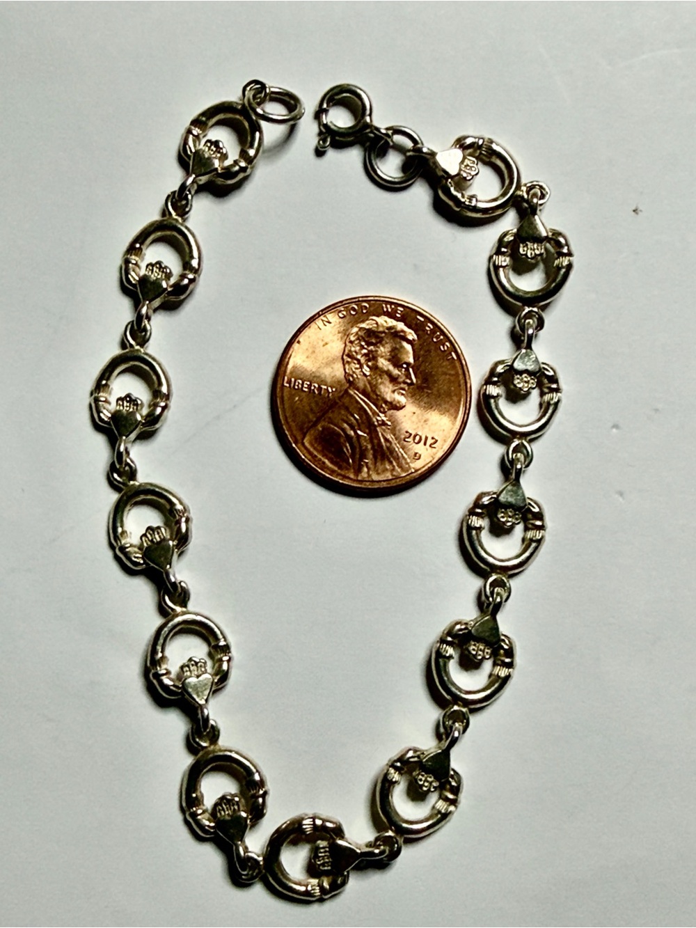 Silver cladaugh Irish Bracelet - Women’s Jewelry 7” Vintage stamped 925 - Picture 5 of 6